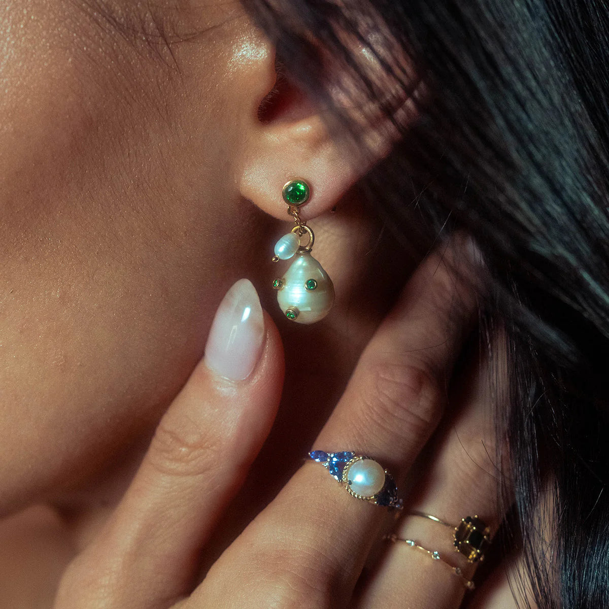 Boucles d'Oreilles Gouttelettes en Perle Baroque et Or