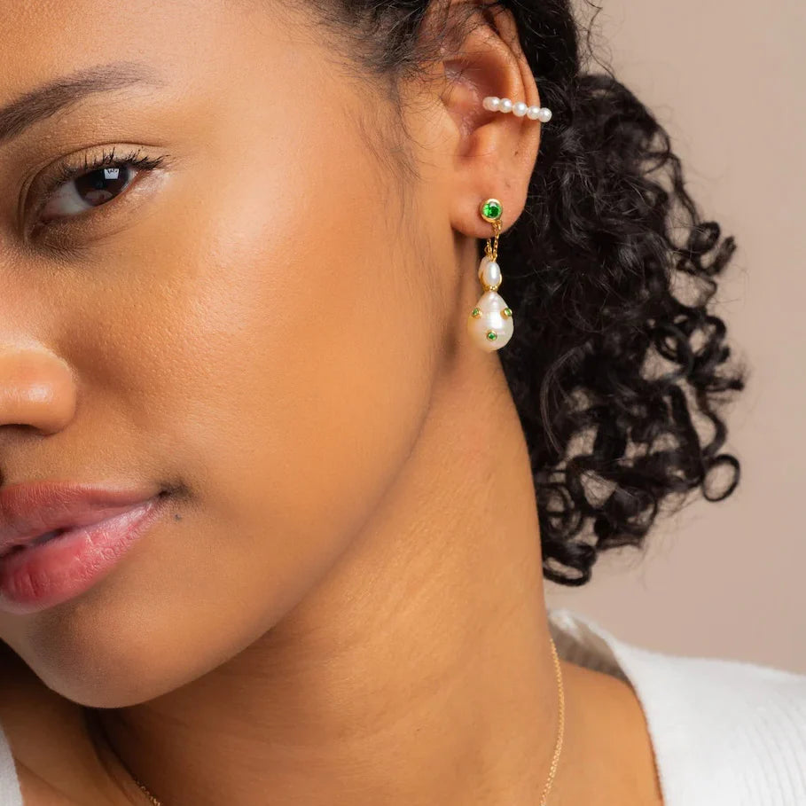 Boucles d'Oreilles Gouttelettes en Perle Baroque et Or