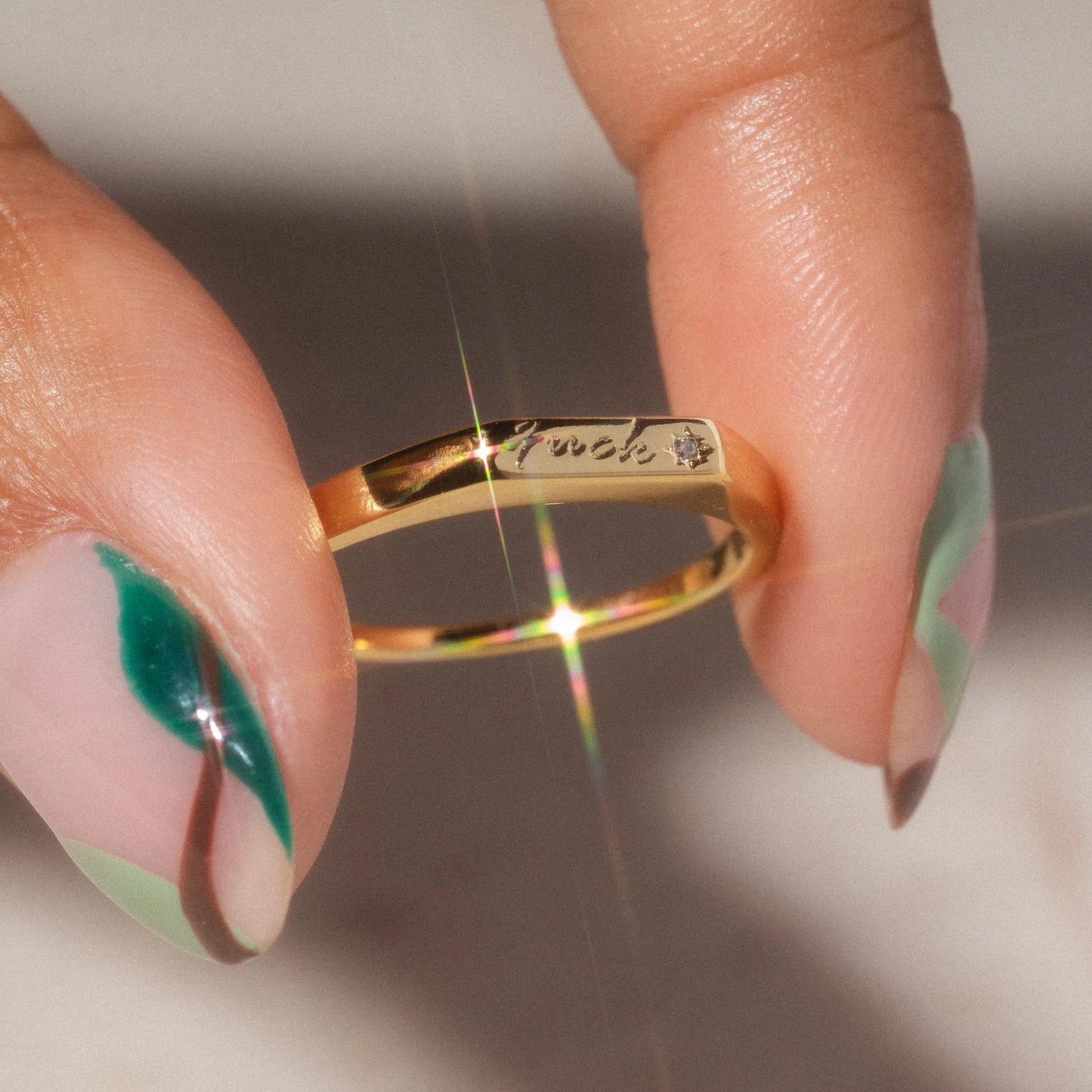 Bague Chevalière "Tiny Fuck"